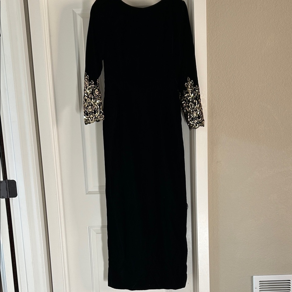 VINTAGE 1980s Victor Costa Velvet Gown | Rear Deep-v | Sequin Design - Size 8 - Picture 2 of 12